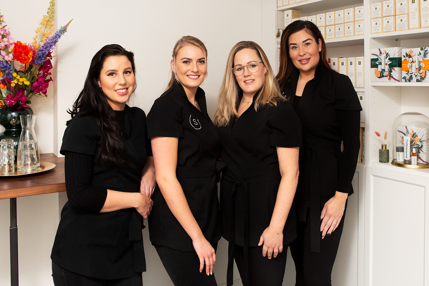 LRsRGB_online_Team bij de skinbar