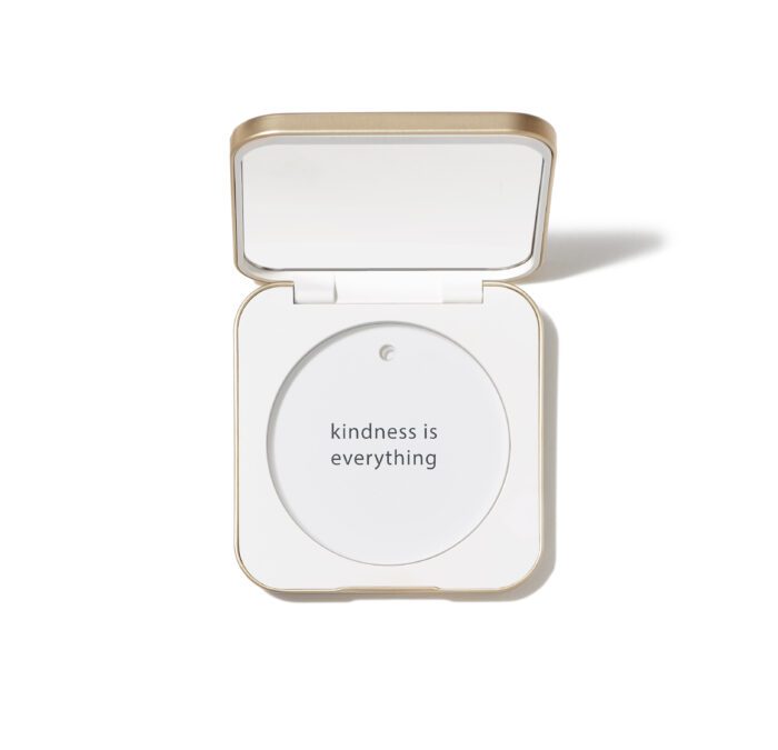 Refillable compact